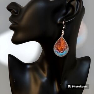 3/$30 VTG Threaded Spirograph Teardrop Metallic Dangle Hook Earrings